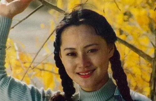 小宋佳现任老公和儿子,老公宠爱儿子成长