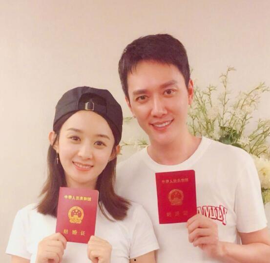 明星生子微博报喜,微博报喜引网友热议