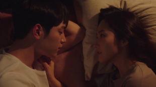 明星伙伴徐康俊吻戏