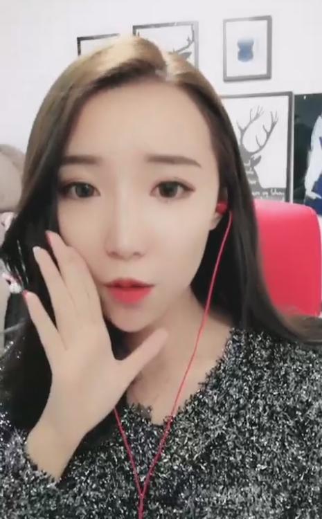 迅雷成人AV电影下载